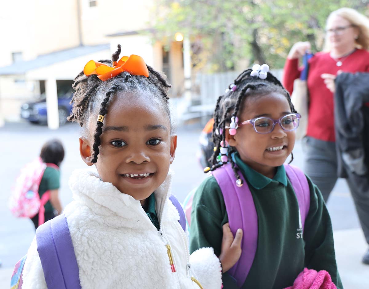 GSA St. Louis Smiley Students in a science fair.